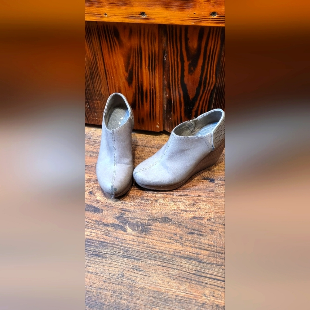 Dr Scholls booties